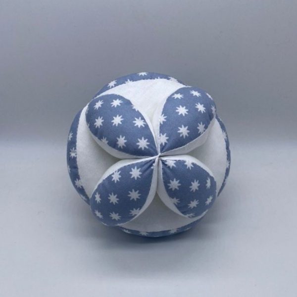 Мячик Такане серо-голубой со звездами